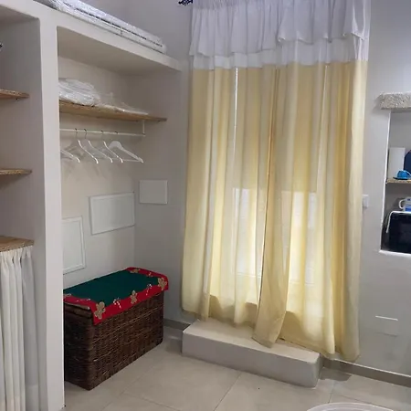 11a Holiday home